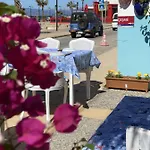 Otel Larimar