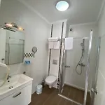 Larimar Hotel *