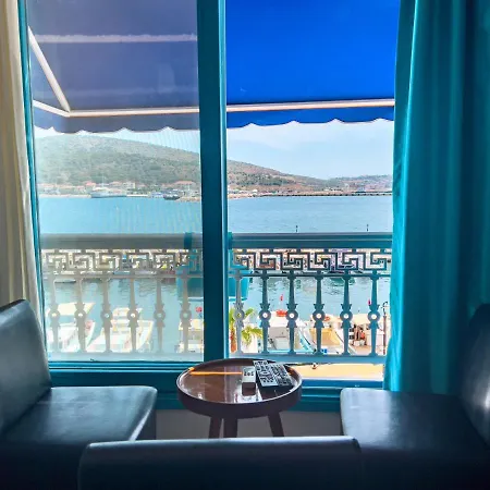 Larimar * Çeşme