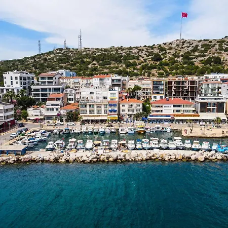 Larimar Szálloda Çeşme