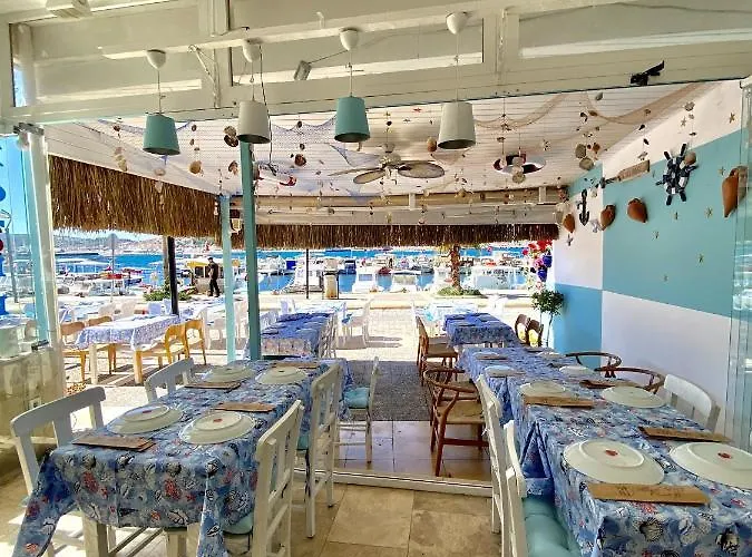 Larimar 酒店 Çeşme