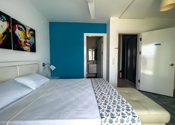 Larimar 酒店 Çeşme