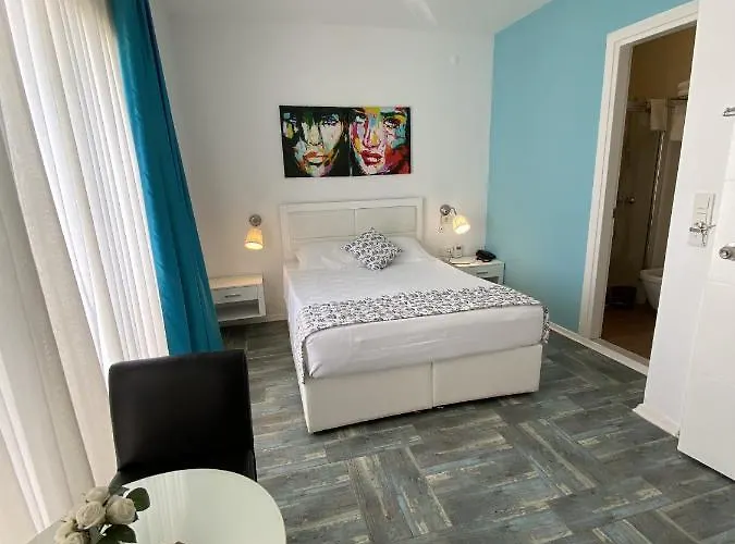 Larimar Szálloda Çeşme